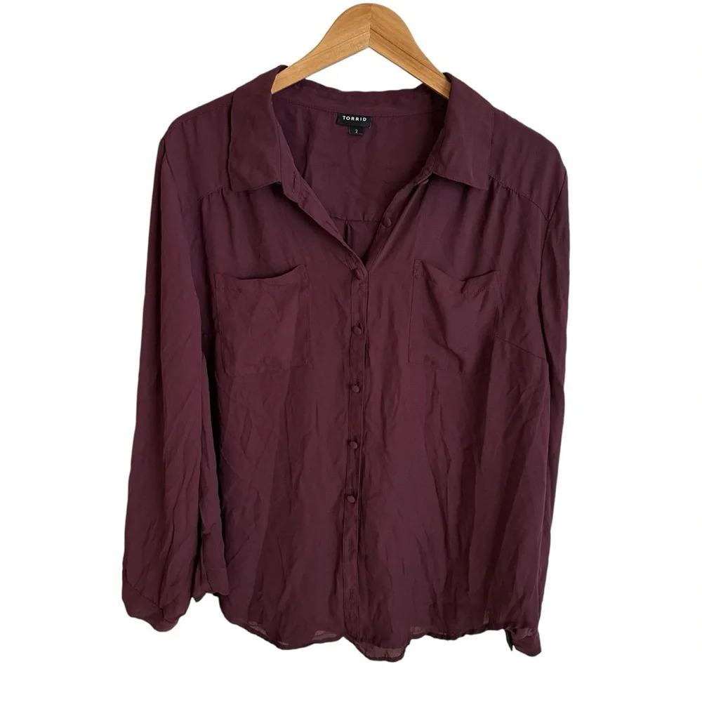 Torrid size 2 2X Madison Wine Button Up Long Sleeve Blouse Top Pockets Career